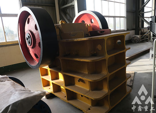 顎式破碎機(jī)