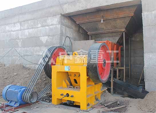 顎式破碎機(jī)