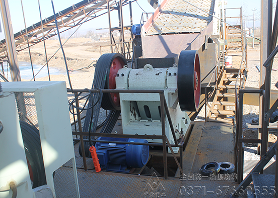 顎式破碎機(jī)