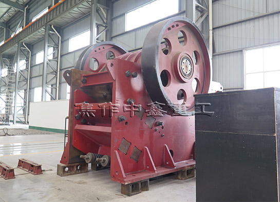 顎式破碎機(jī)